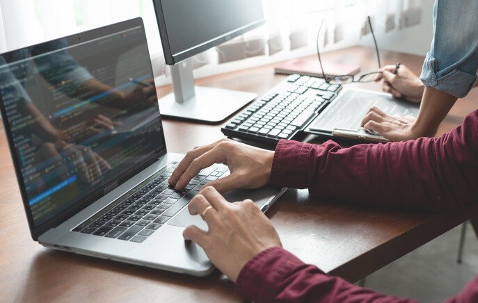 IT Training and Support Services-AdobeStock_371590015-1-1